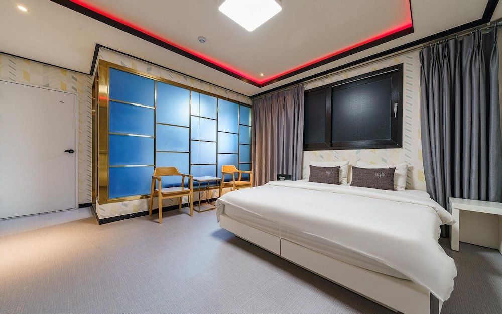 undefined Busan Seomyeon Danube Hotel 7