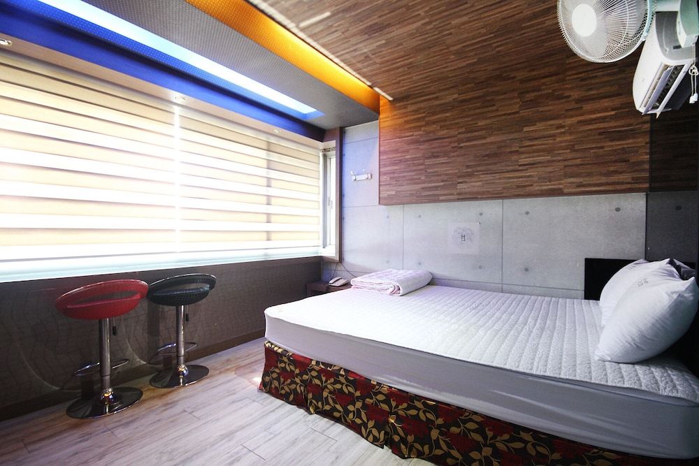 undefined Busan Gwangalli Q 9