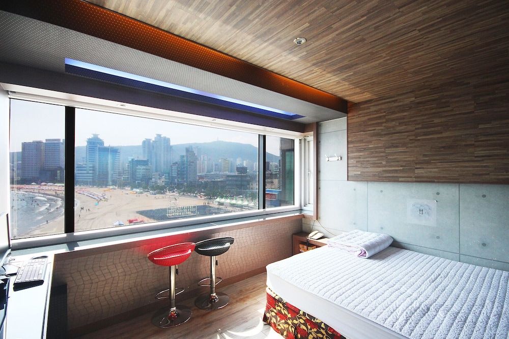 undefined Busan Gwangalli Q 7