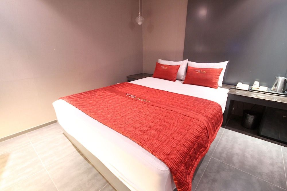 undefined Busan Allakdong Lazzi 4