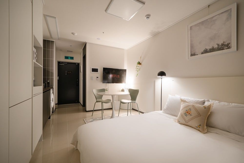 Urban Stay Busan City Hall Studio Random 2