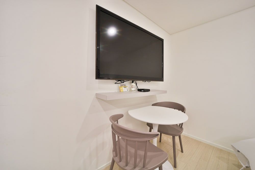 Green B Hotel Busan Seomyeon Premier Twin Room 8