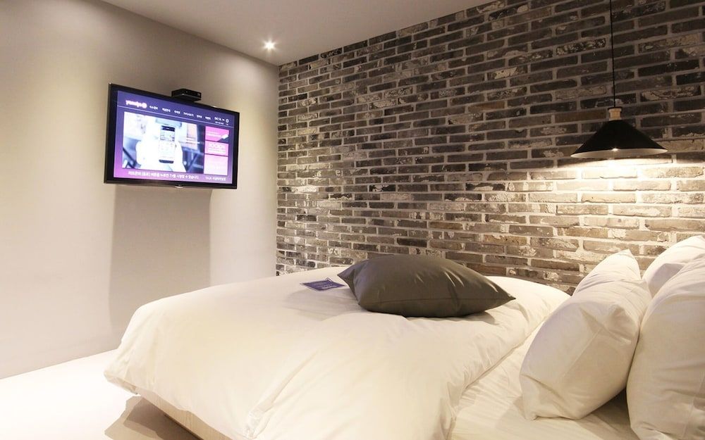 Yaja Busan Sasang Terminal Room (Deluxe (Netflix + Bathtub + Air Purif) 2