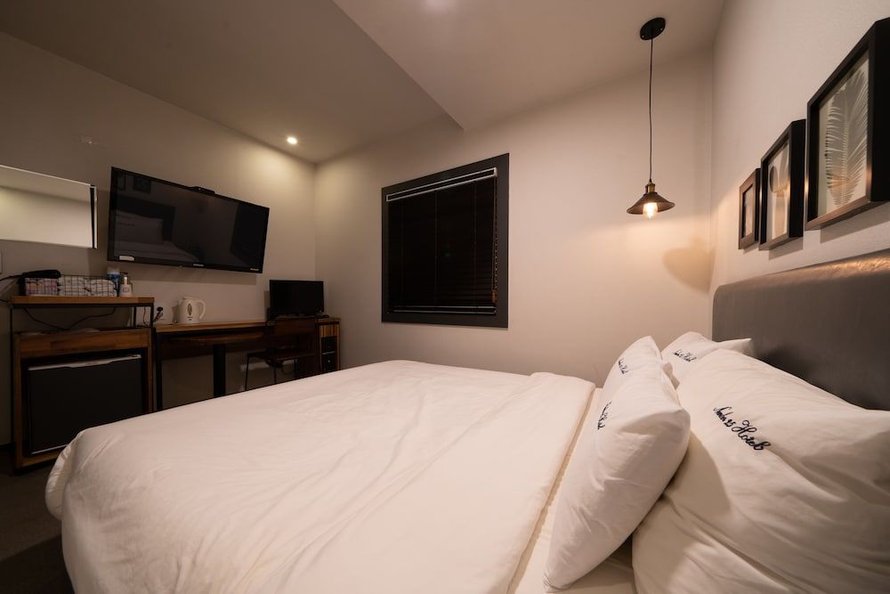 NO25 HOTEL YEONSAN Standard Double Room 3