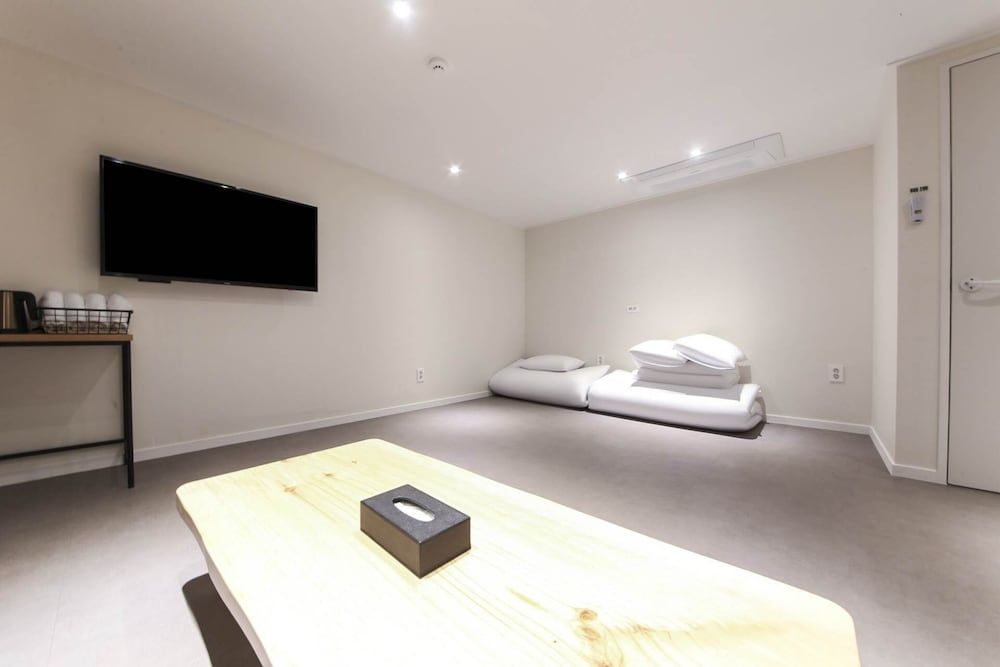 BONATREE HOTEL Traditional Room 2