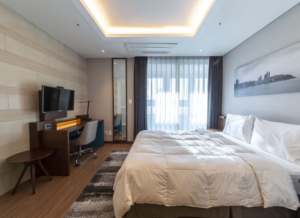 undefined Merciel Hotel 3