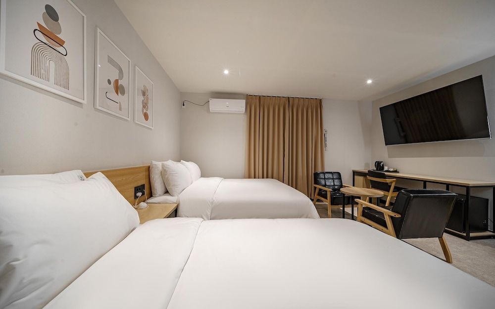 Busan Sasang Le Idea Hotel Room (Open Special - Deluxe Twin (Free Netf) 3