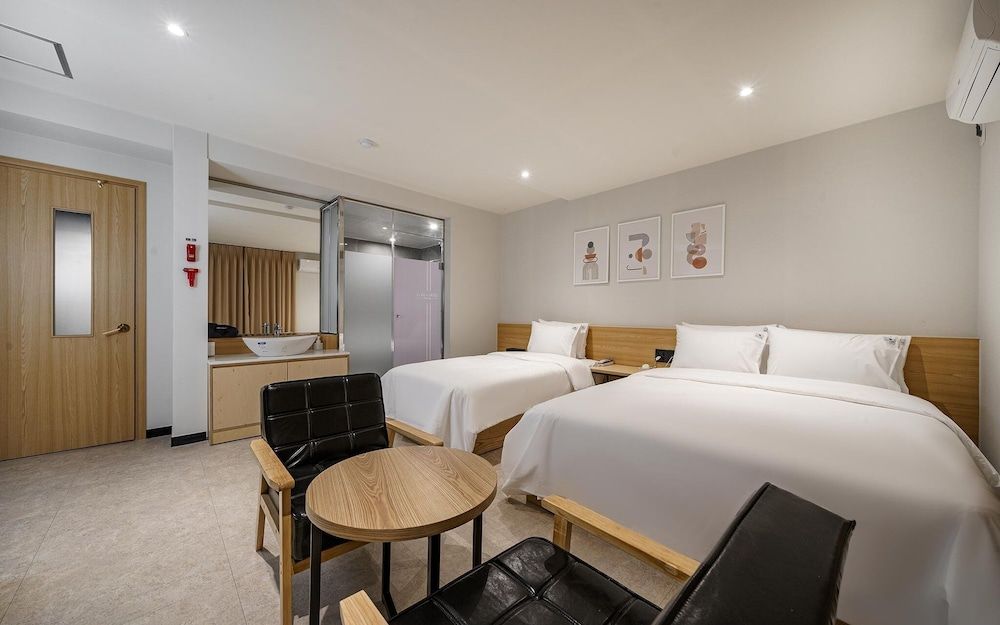 Busan Sasang Le Idea Hotel Room (Open Special - Deluxe Twin (Free Netf) 2