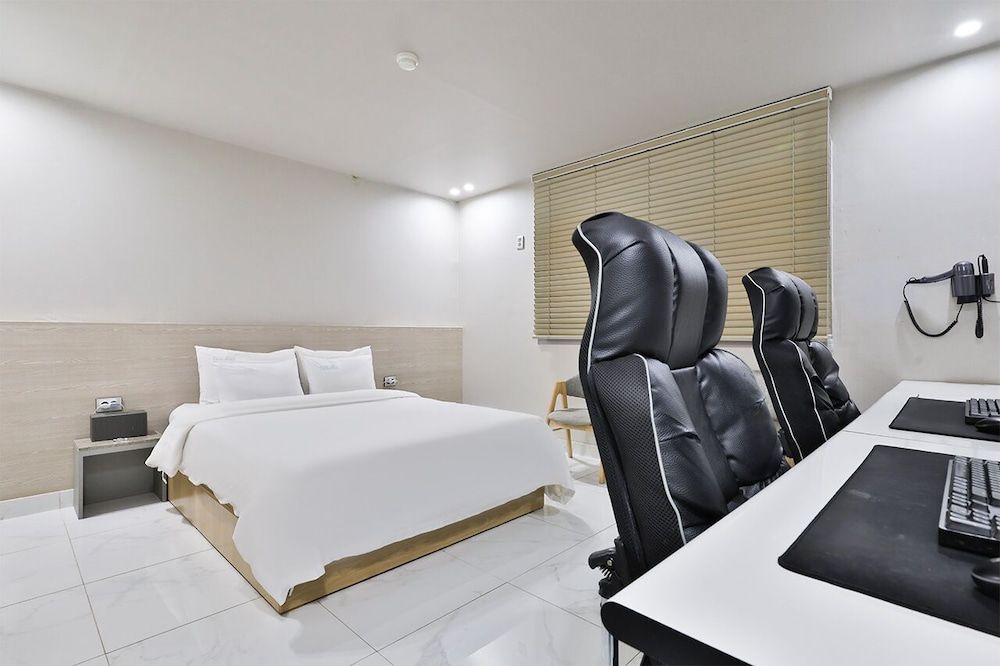 Shire hotel Busan-station Basic Double Room