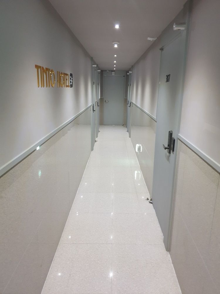 undefined Tinto Hotel 4