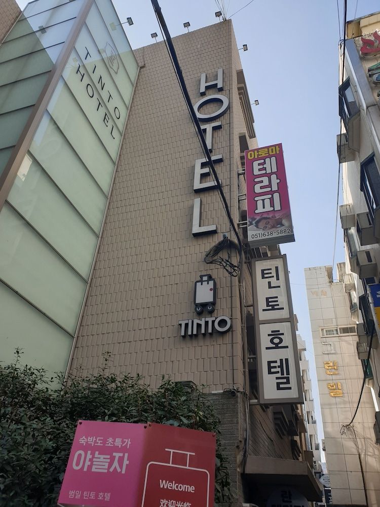undefined Tinto Hotel 2