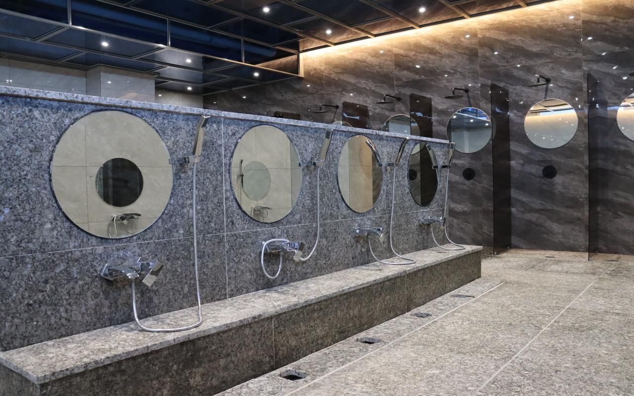 Capsule - Male Only, Non-Smoking