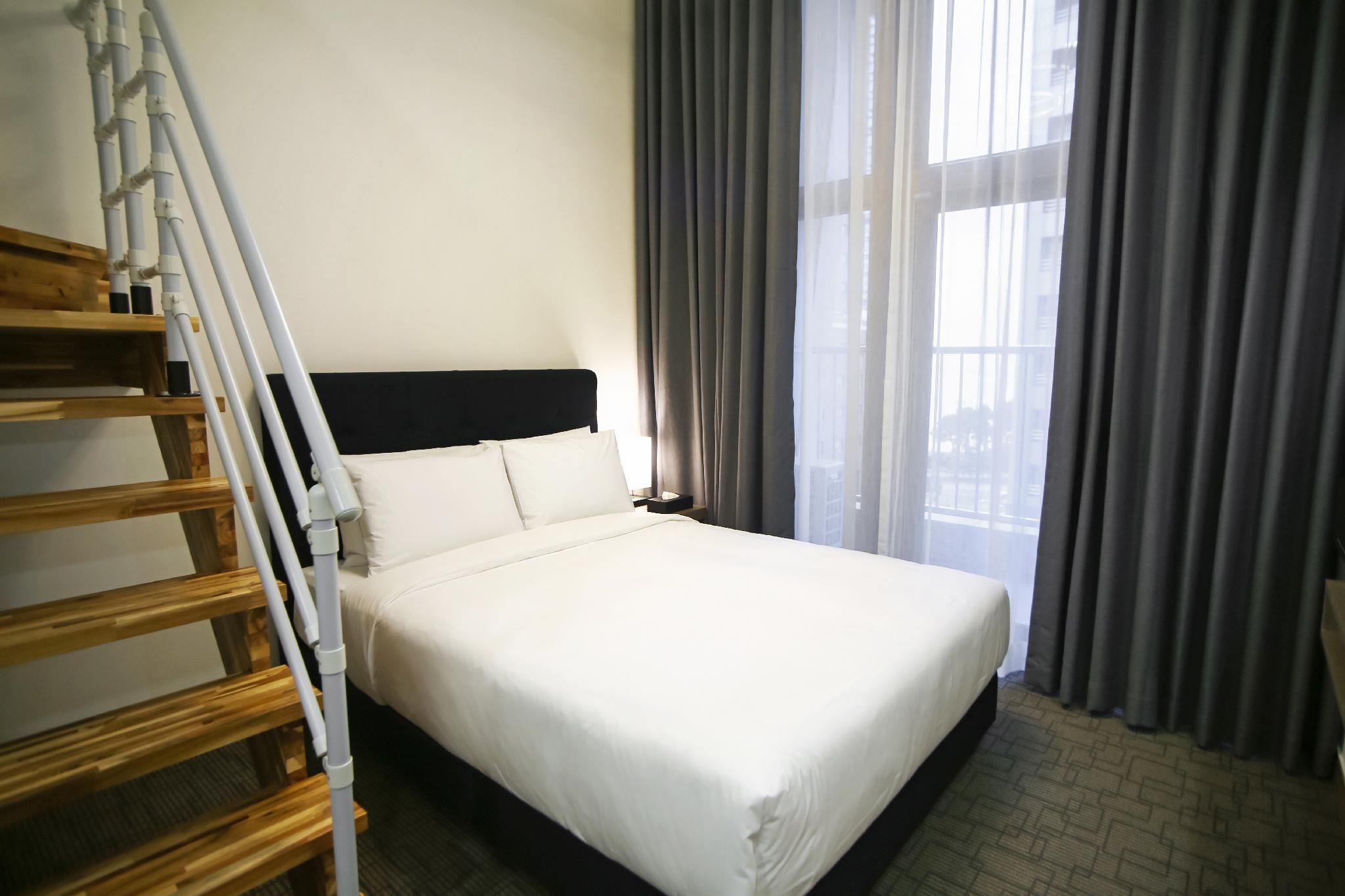 Standard Duplex Room with 2 Double Beds