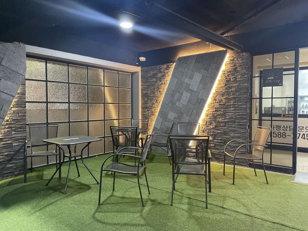 YEStay Standard Room (506) 8