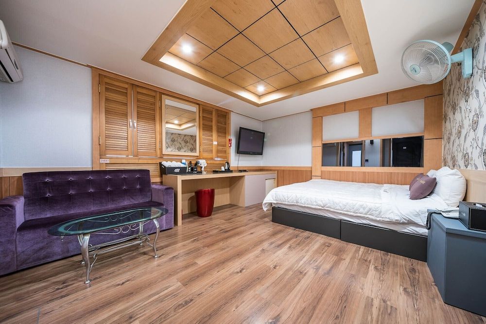 undefined Sasang Hotel MU 10