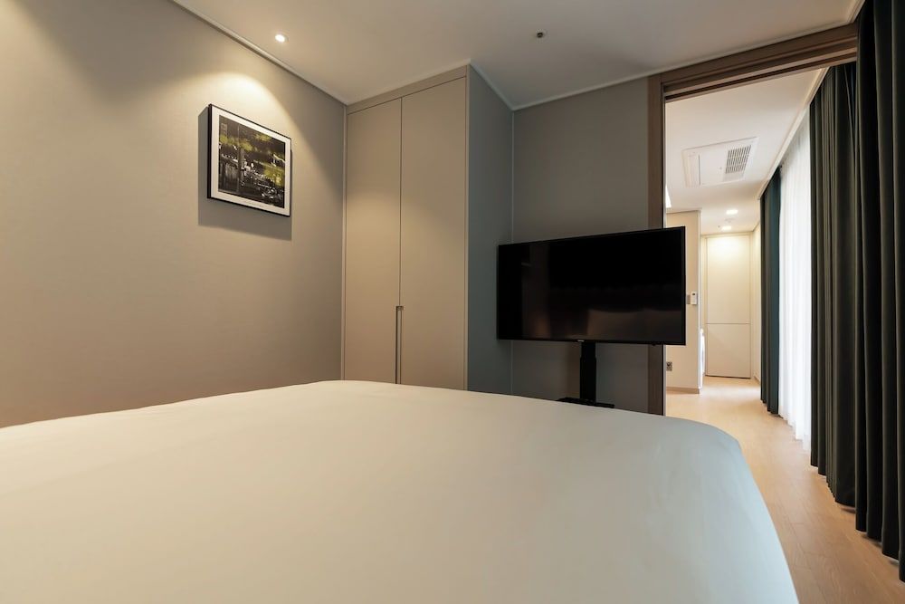 D.OV Haeundae Hotel Superior Double Room 8