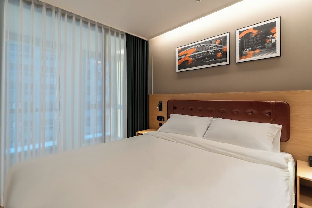 D.OV Haeundae Hotel Superior Double Room
