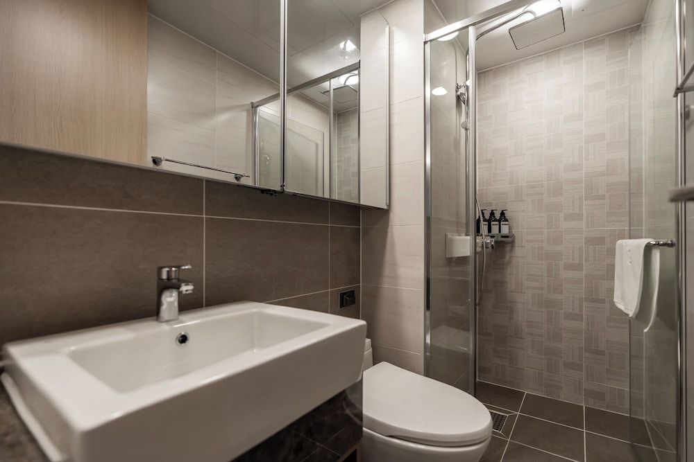 D.OV Haeundae Hotel Superior Double Room 6