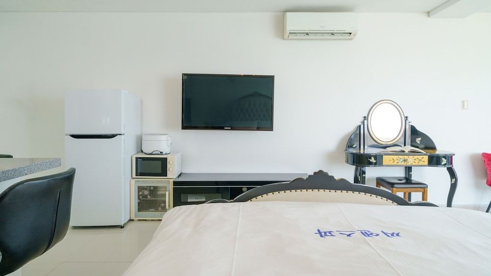 Youngduk Sea & Spa Pension Basic Room, 1 Bedroom (304 Mahogany) 9