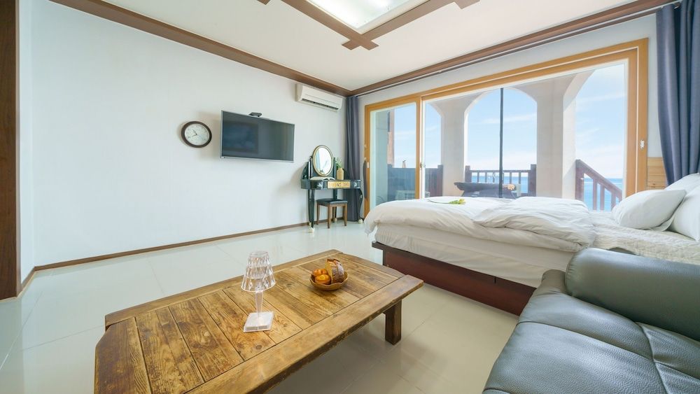 Youngduk Sea & Spa Pension Basic Room, 1 Bedroom (106 Skyblue)