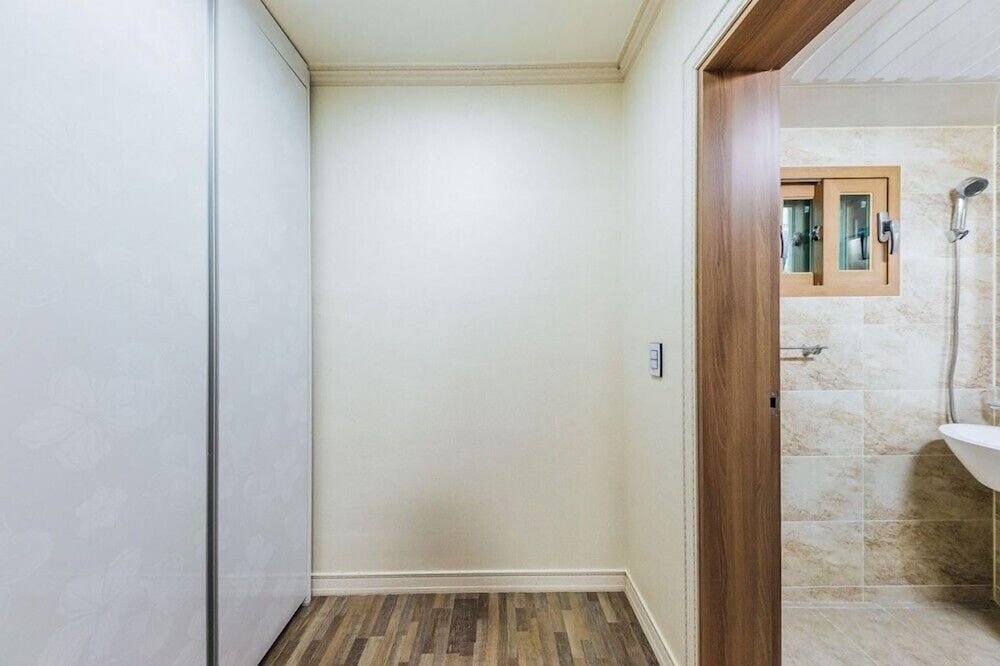 Jangsa Solbat Pension Room (Moolmangchoi (Private)) 2