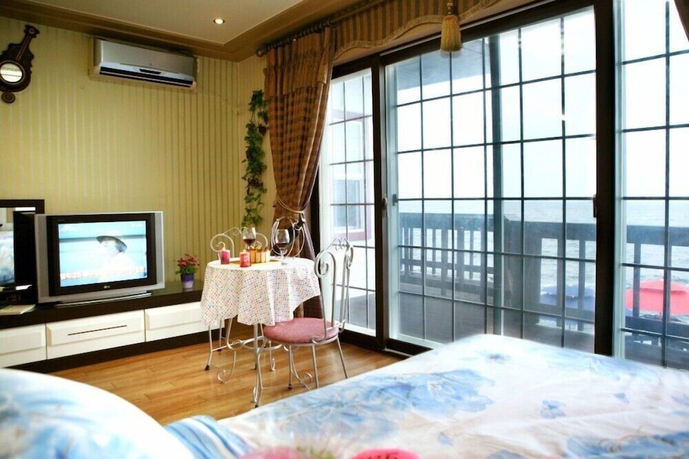 Bada Sori Pension Room (202) 4