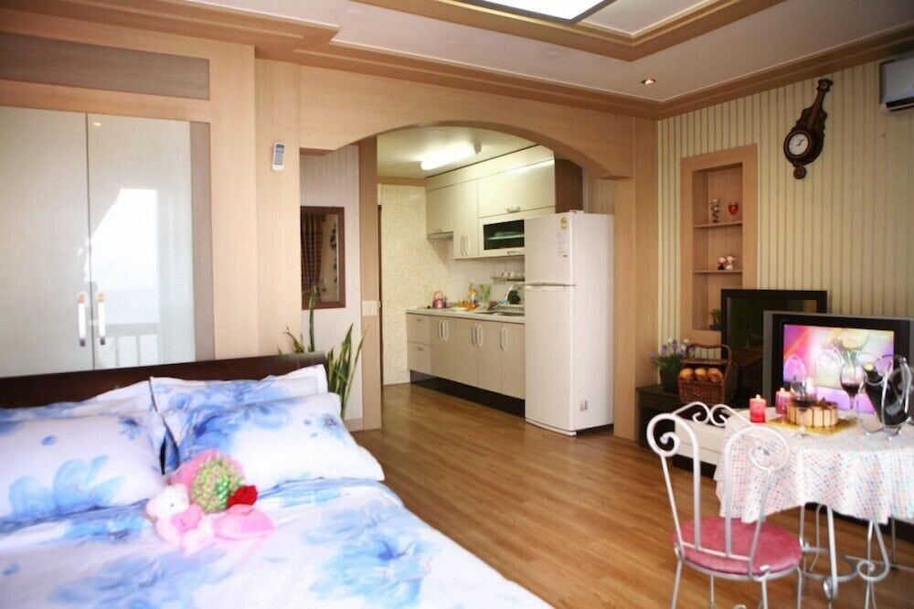 Bada Sori Pension Room (202) 6