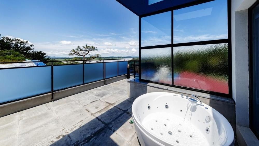 Paju Obladi Pool Villa Quadruple Room 184