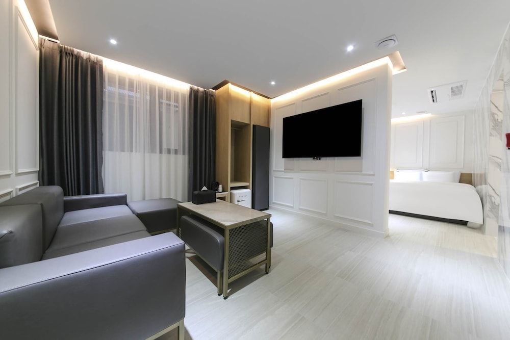 Mokpo Browndot Hotel Peace Square Family Suite 6