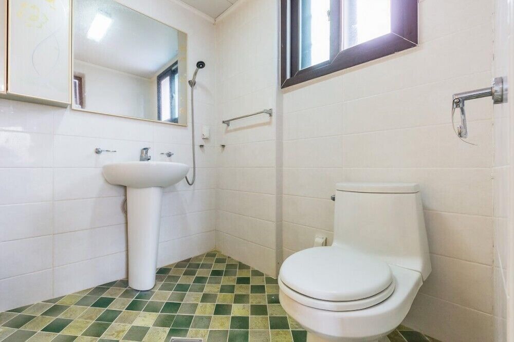 Serence Pension Room (Serence upper floor) 5