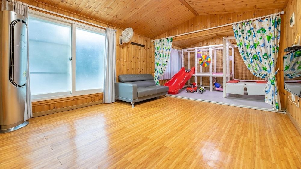 Gapyeong Yeoul Kids Pension Basic Room, 1 Bedroom (Annex) 6