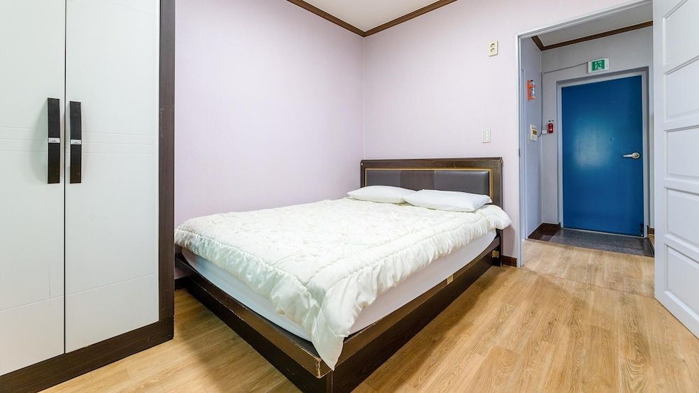 Gapyeong Rainbow Pension Basic Room, 1 Bedroom (Namsaek)