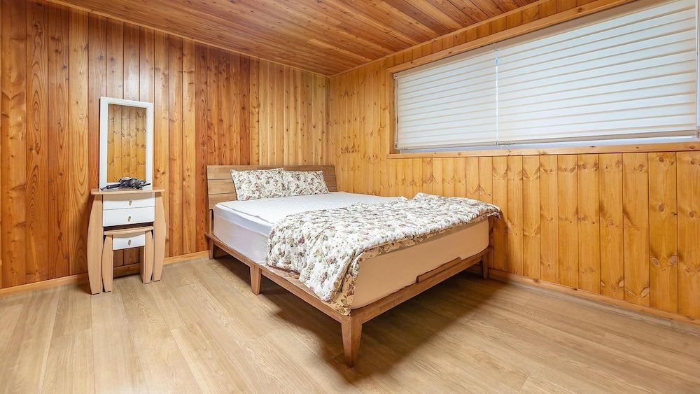 Gapyeong Humantown Pension Basic Room, 2 Bedrooms (Gangnaeeumdong1Cheung-B) 3