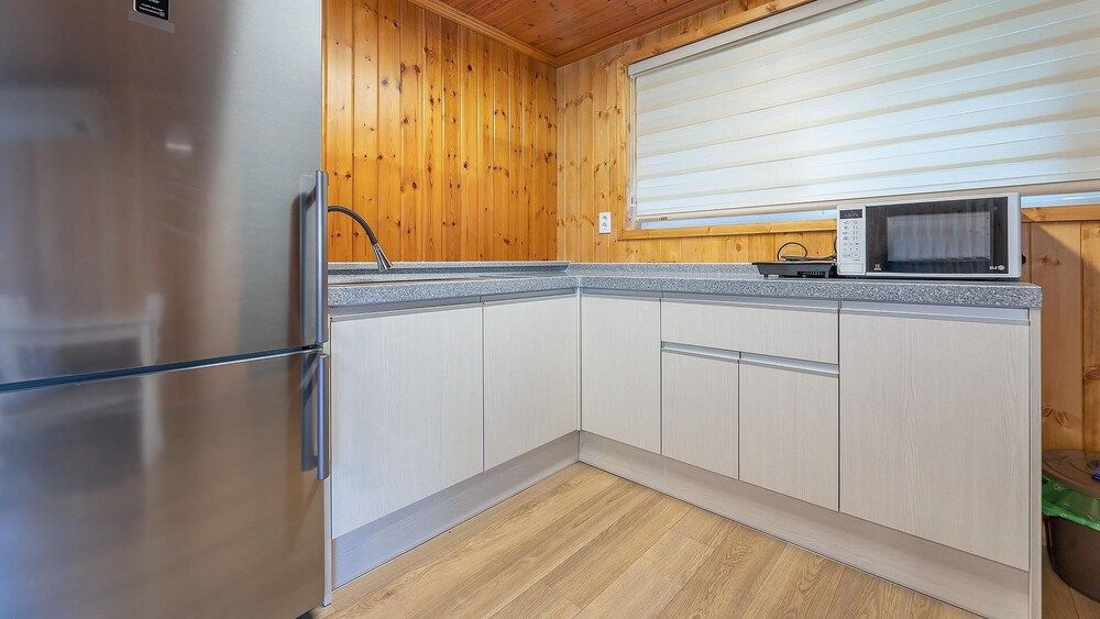 Gapyeong Humantown Pension Basic Room, 2 Bedrooms (Gangnaeeumdong1Cheung-B) 8