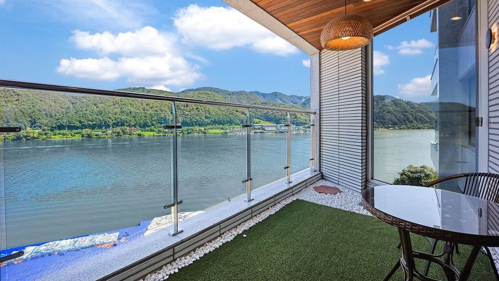 Gapyeong Laputa Resort Basic Room, 1 Bedroom (B202(Riverview)) 5