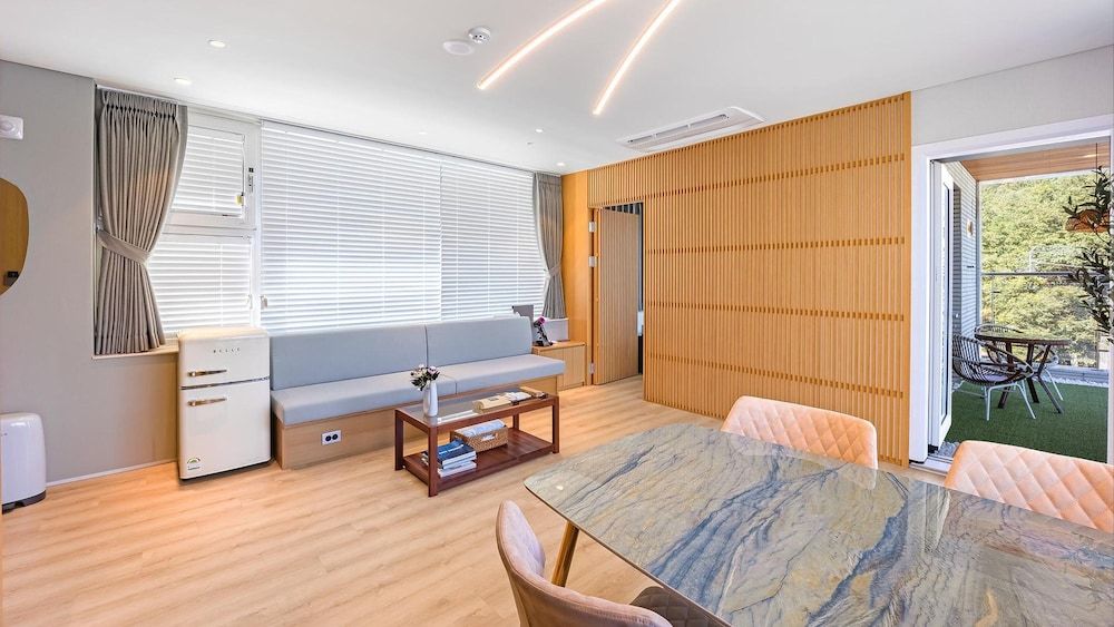 Gapyeong Laputa Resort Basic Room, 1 Bedroom (103(Riverview)) 6