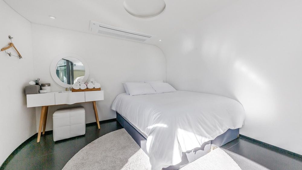 Namhae Pumda Pool Villa Pension Basic Room, 1 Bedroom (Ma eum) 3