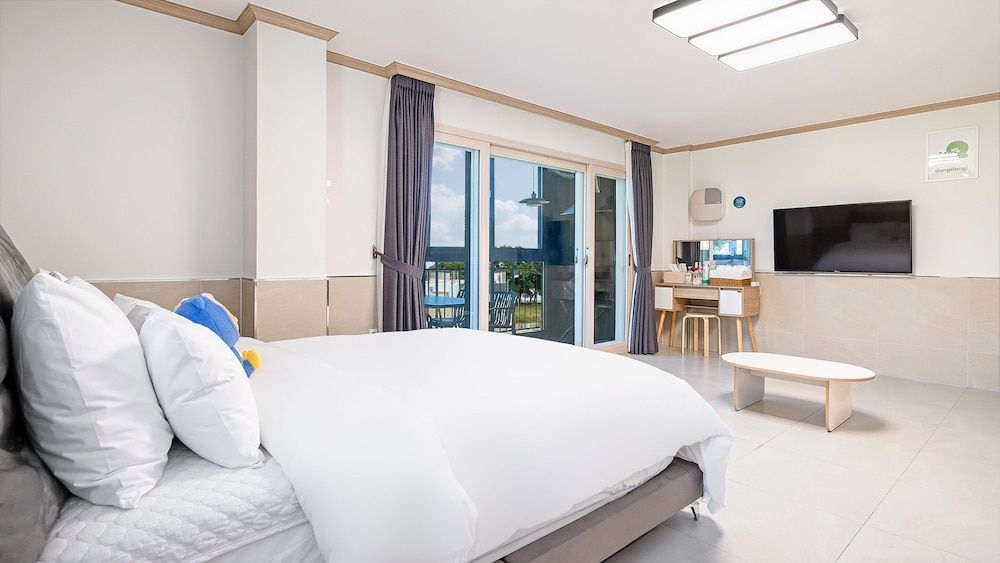 Namhae Dangdangi Dog Pension Blue Basic Room, 1 Bedroom (Poodle1) 5