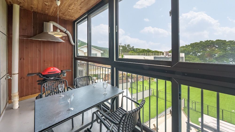 Namhae Dangdangi Dog Pension Blue Basic Room, 1 Bedroom (Poodle3) 6