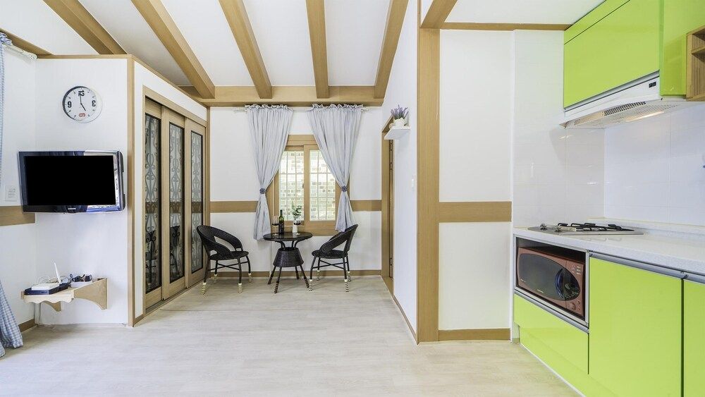 Namhae Hanuri Pension Basic Room, 1 Bedroom (Adong-ara) 6