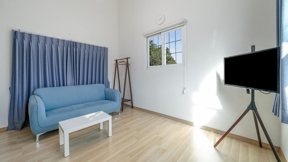 Namhae Seven House Basic Room, 1 Bedroom (102) 7