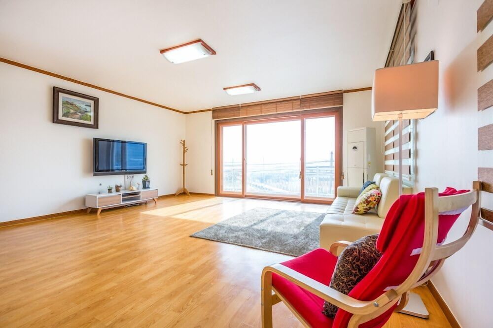 Gajok Pension Room (Second Floor) 5