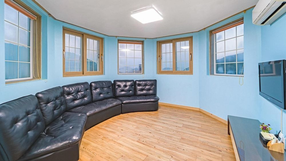 Geoje Araon Pension Basic Room, 1 Bedroom (Orion) 8