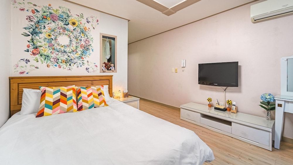 Geoje Araon Pension Basic Room, 1 Bedroom (Sirius)