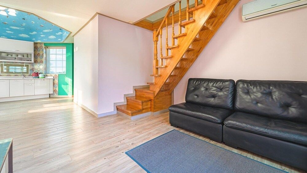 Geoje Araon Pension Basic Room, 1 Bedroom (Carib (bok-cheung)) 6