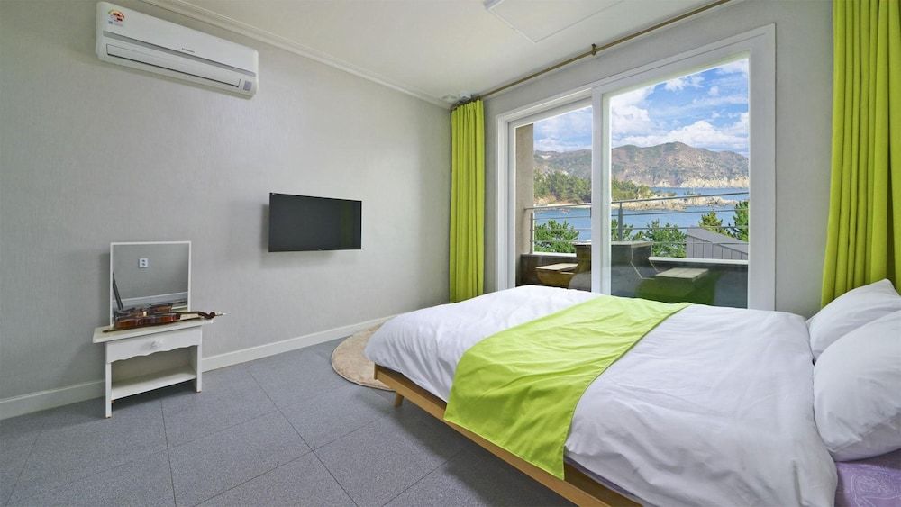 Janghohang J Story Spa Pension Basic Room, 1 Bedroom (203)