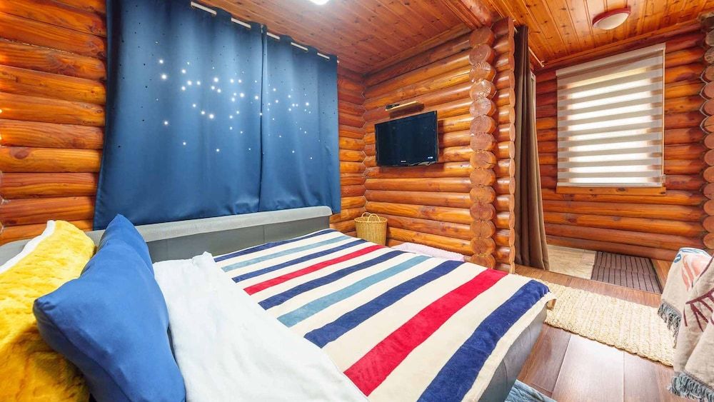 Pocheon Arumdri Pension Basic Room, 1 Bedroom (Spa-4 ( F2,spa charge)) 3