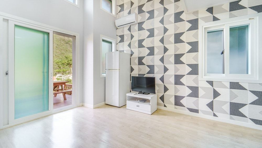 Pocheon Swimpyo Pension Basic Room, 1 Bedroom (104) 5