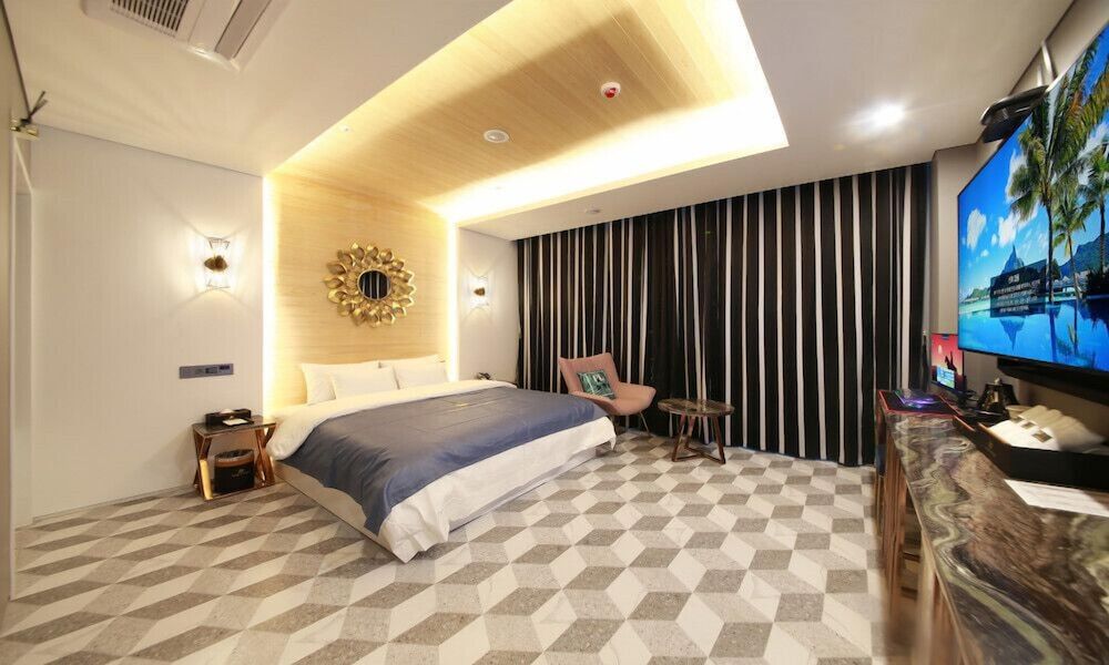 Gimpo Hotel M Tower Standard Double Room