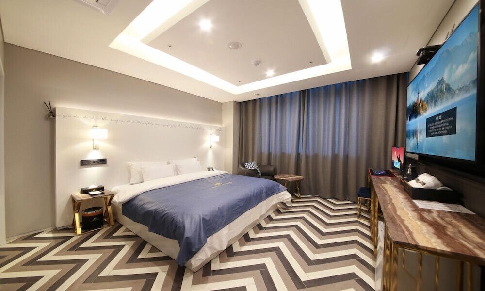 Gimpo Hotel M Tower Standard Double Room 7